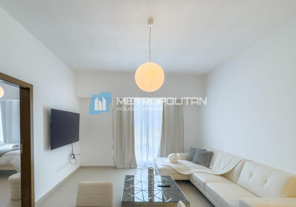 Communal lounge/ TV room, TV and multimedia