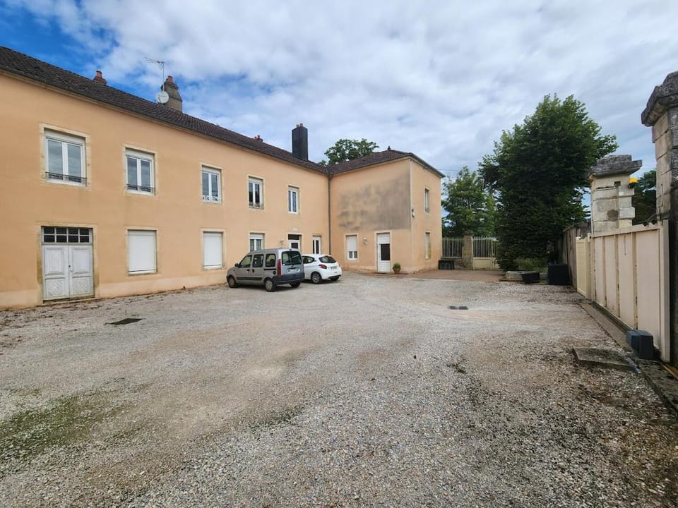 Le Clos Mauron Numéro 12 Apartment in Bourgogne-Franche-Comté