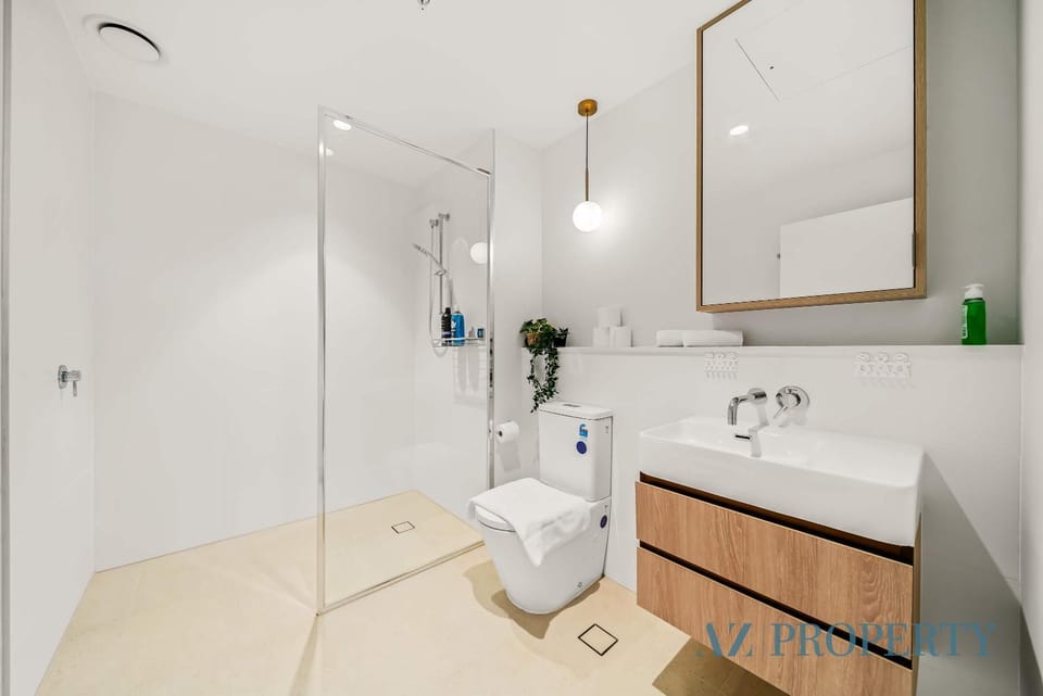 Perth CBD Oasis Stylish Apartment with City Views Pool & Gym Apartment in Perth