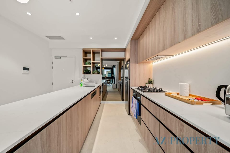 Perth CBD Oasis Stylish Apartment with City Views Pool & Gym Apartment in Perth