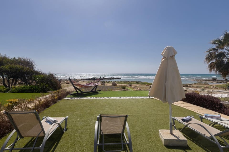 Day, Natural landscape, Beach, Sea view, sunbed