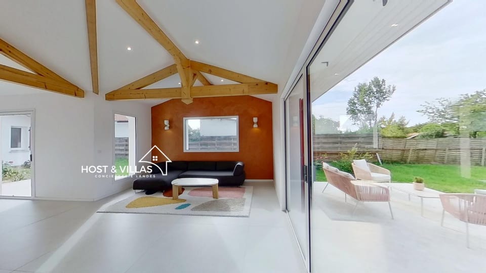 Host Villas CASA SOLEADA Tosse Villa in Nouvelle-Aquitaine