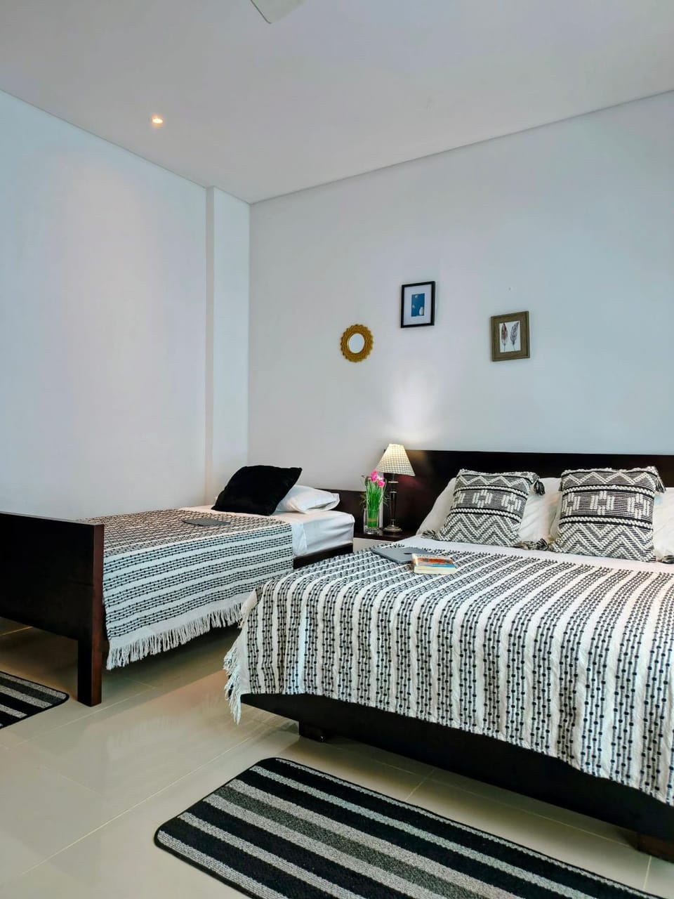 Bed, Decorative detail, Bedroom