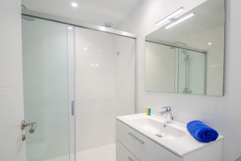 Shower, Bathroom