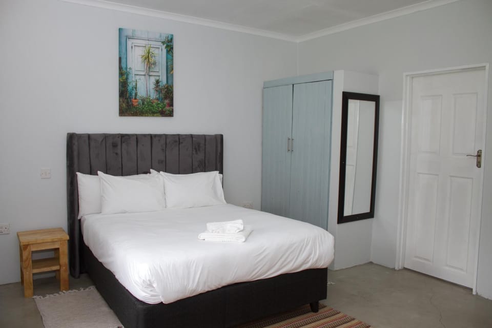 Moxwini Self Catering Apartments Apartment in Africa
