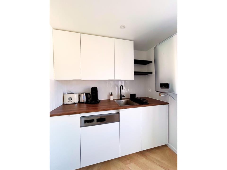 Coffee/tea facilities, Kitchen or kitchenette, toaster