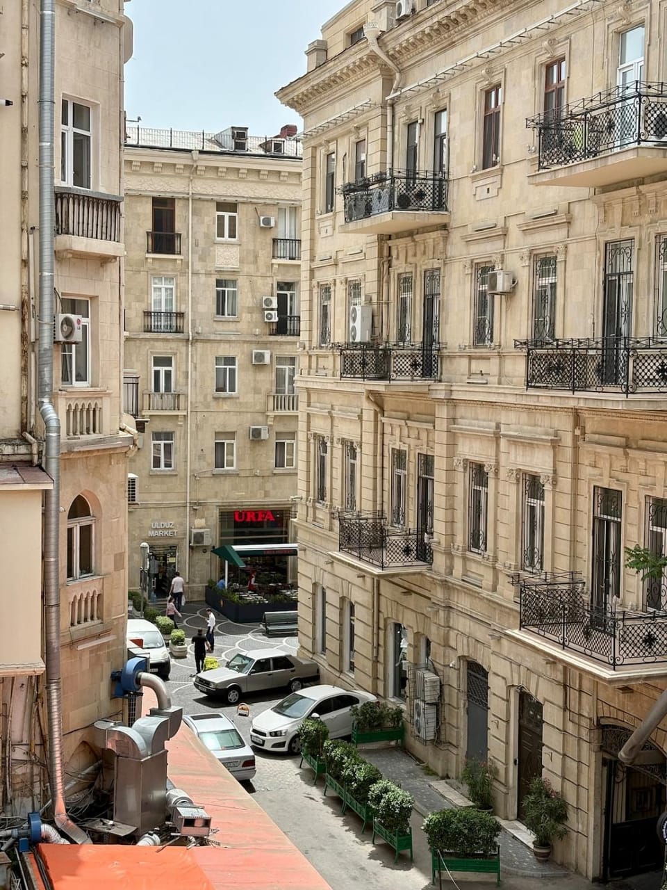 Nizami street Apart with balcony Apartment in Baku