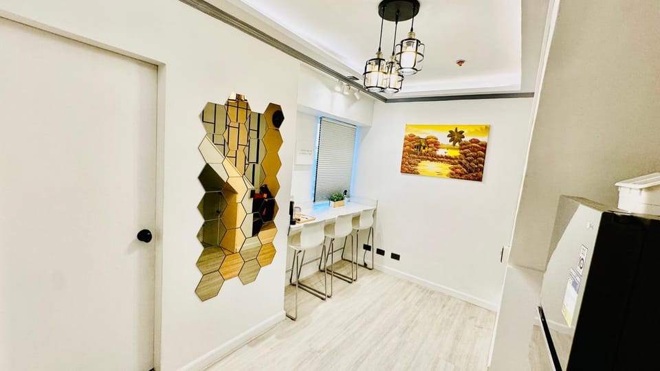 Loft & Lounge Suite Apartment hotel in Quezon City