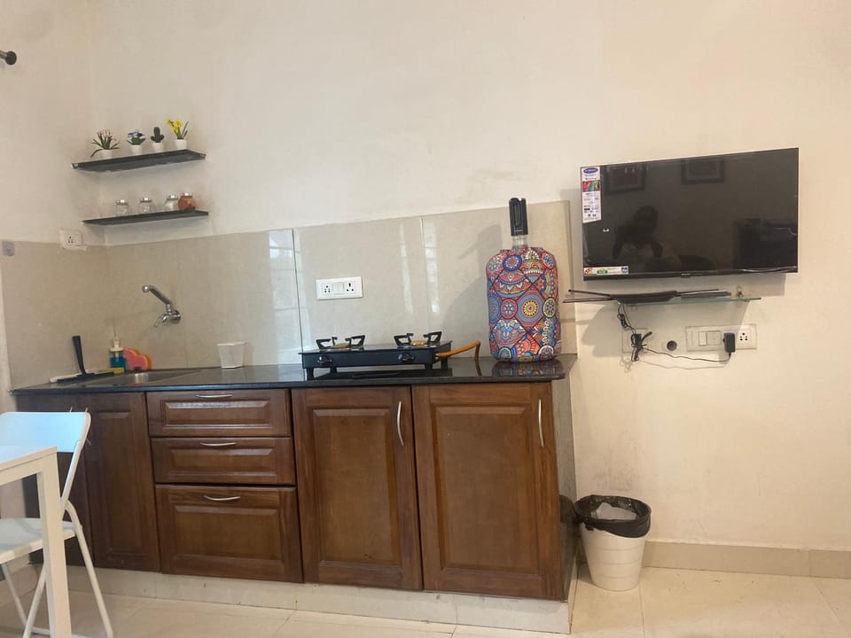 Gachibowli House of Arts 204 Elina Stays Vacation rental in Hyderabad