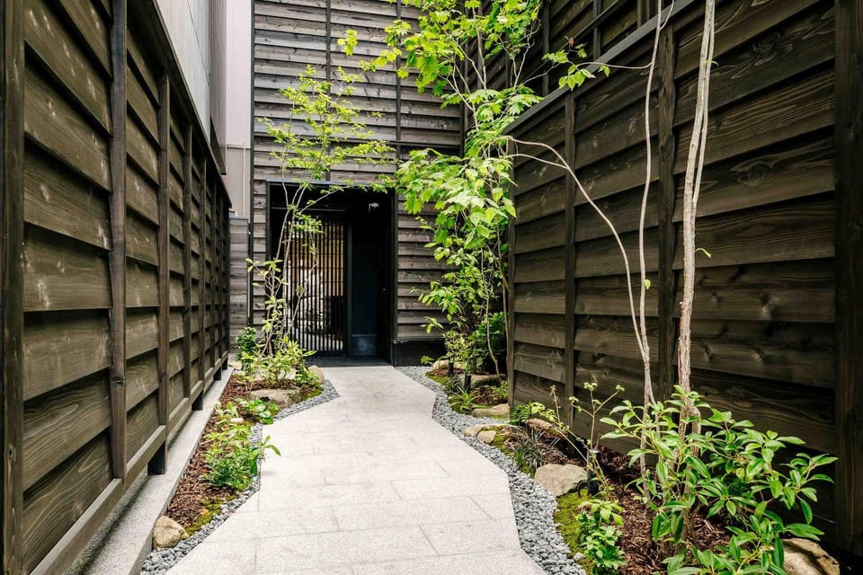 Day, Garden
