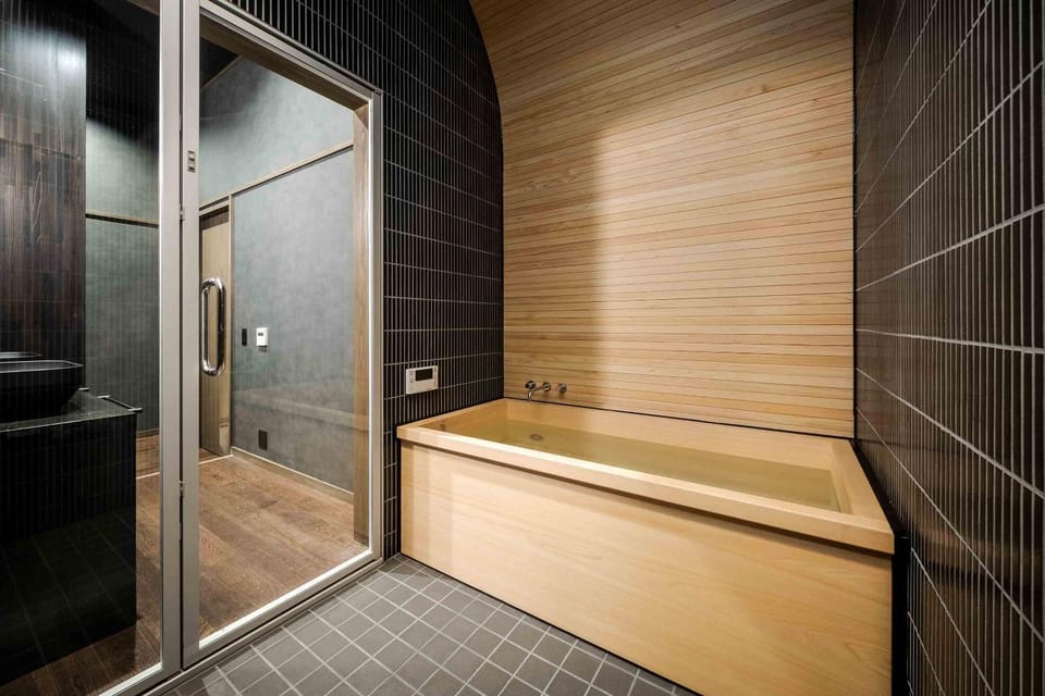 Bathroom, Bath