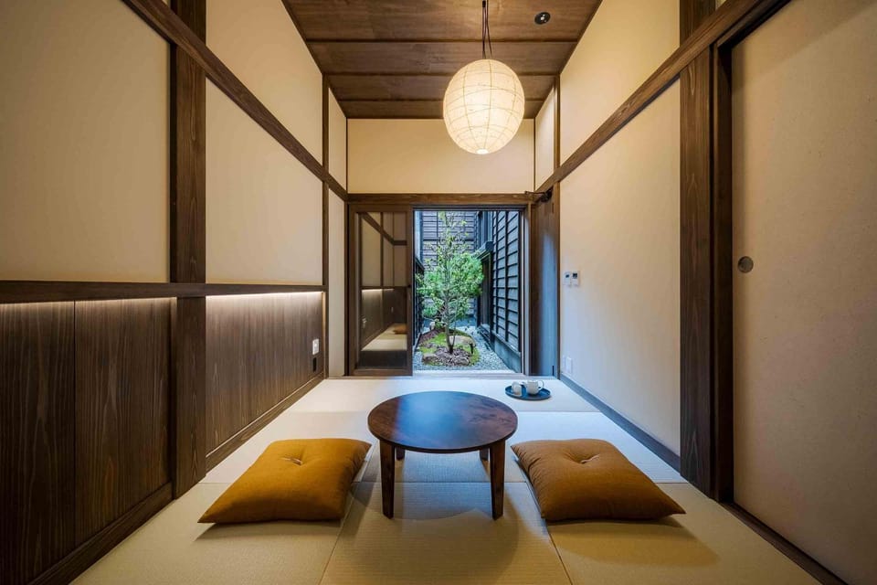 Bed, Garden, Photo of the whole room, Seating area, Bedroom