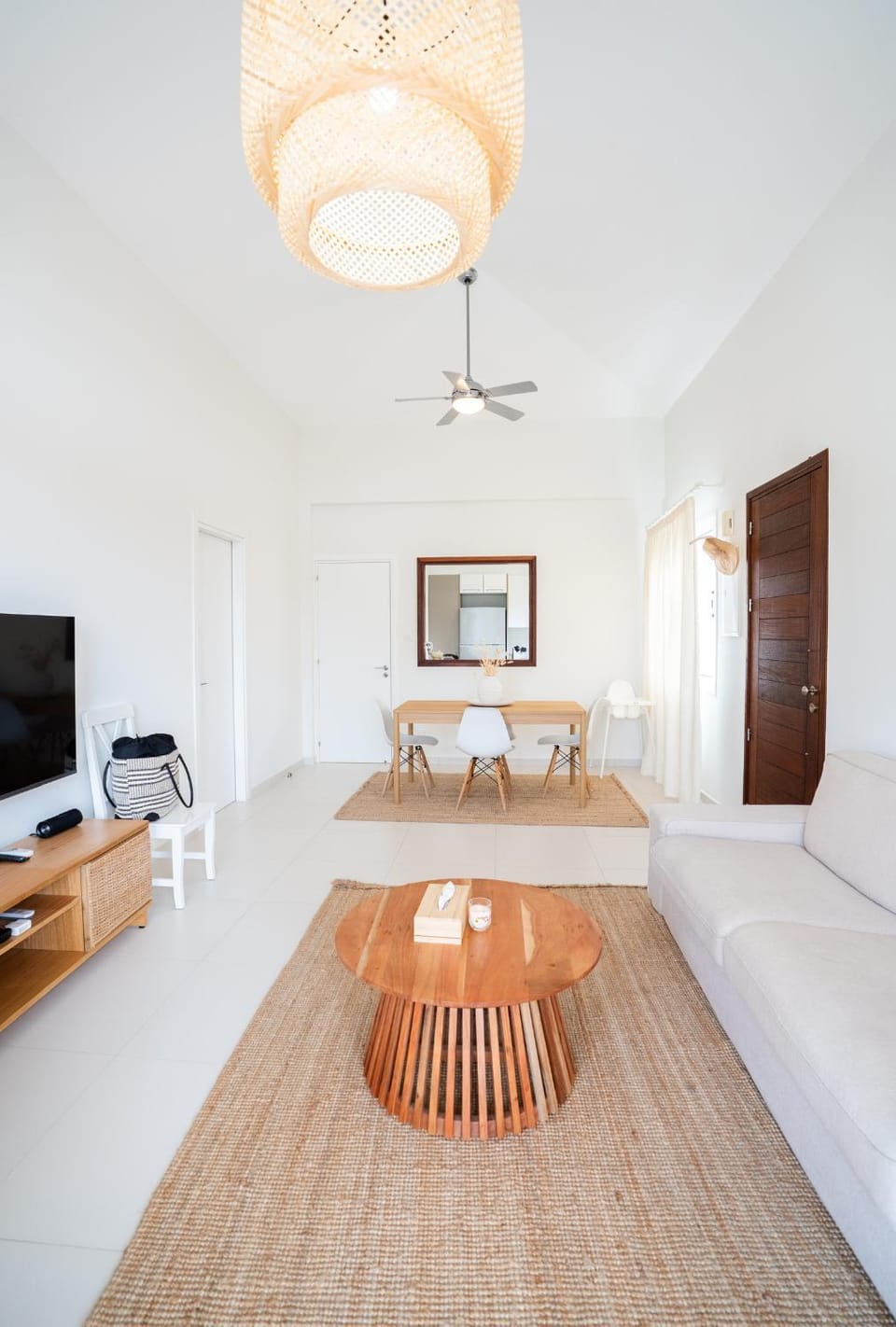 Casa Nola Elegant Modern Bungalow, Pool & Sea Location, Paphos Villa in Paphos