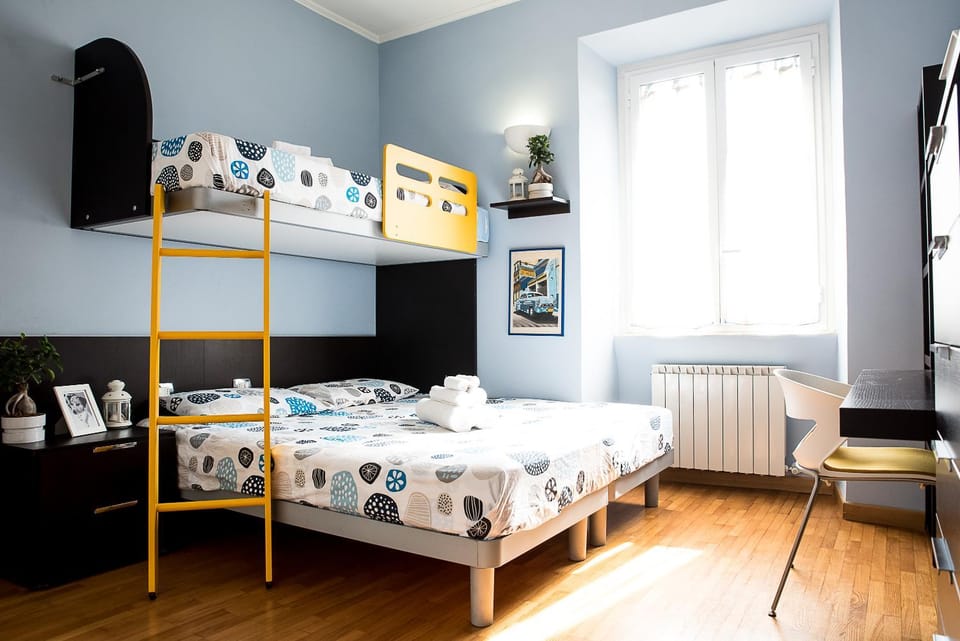 bunk bed