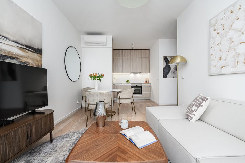 Kitchen or kitchenette, Living room, Seating area, Dining area, air conditioner