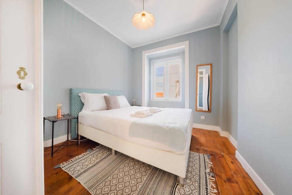 Bright 3BR Steps from National Pantheon | By Airnest Apartment in Lisbon