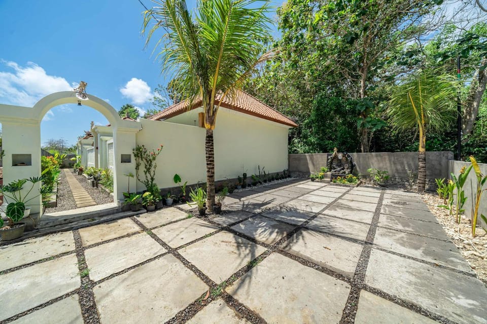 Property building, Spring, Garden, Garden view