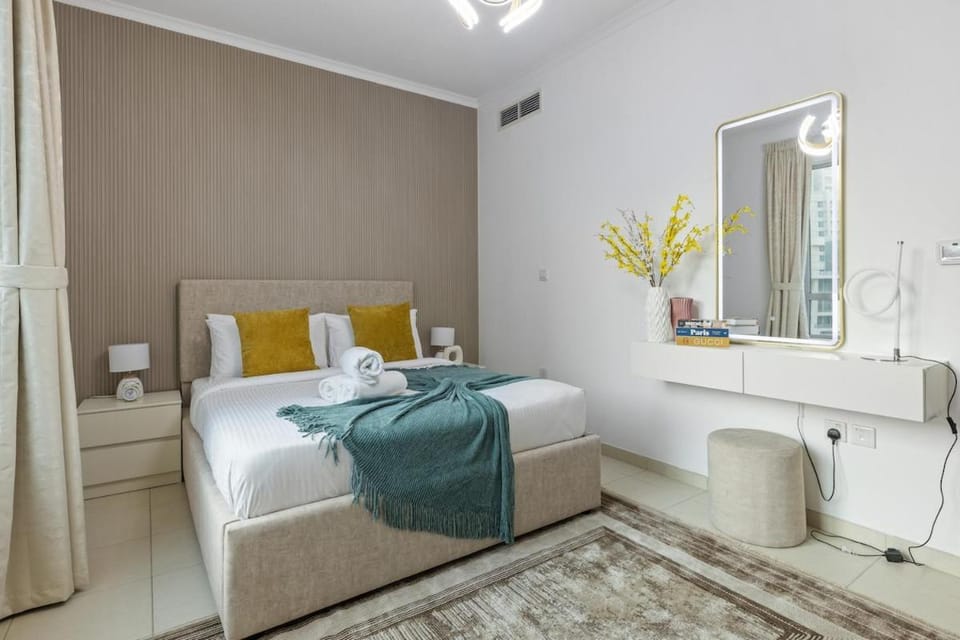 Serene 2BR Burj Khalifa & Fountain View Apartment in Dubai