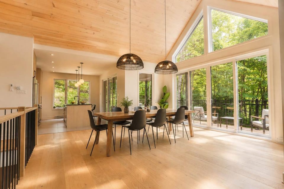 Spa & Babyfoot - Chalet BOREA Chalet in Sainte-Agathe-des-Monts