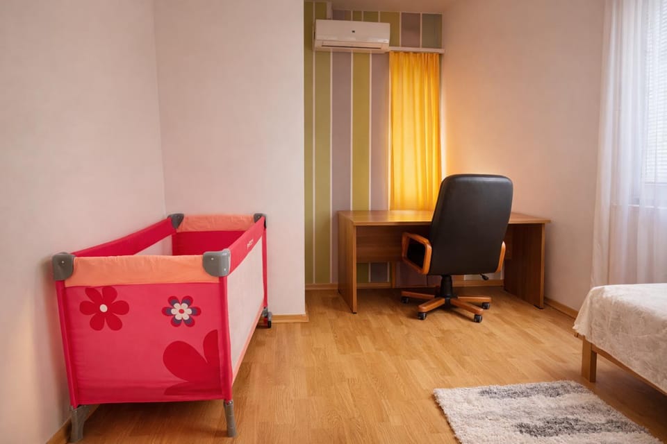 Family Nest - Two-Bedroom Apartment in City Centre by He-Ra Apartments Skopje Apartment in Skopje