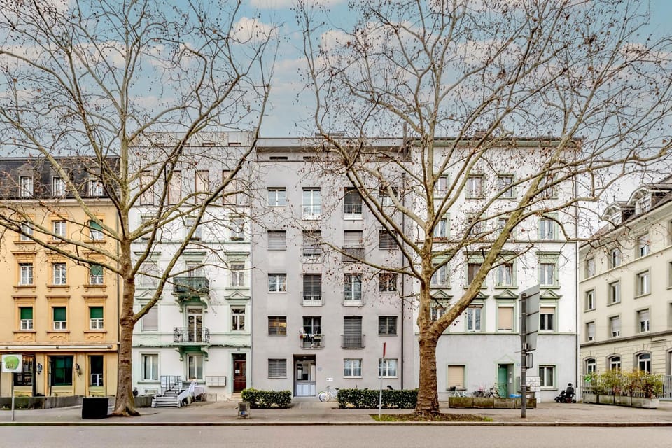 Property building, Neighbourhood, Street view, Parking