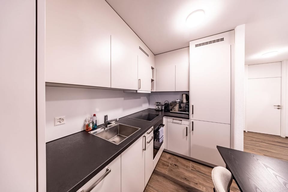 Coffee/tea facilities, toaster, kitchen