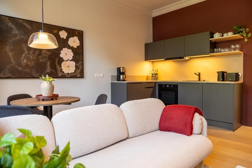 Living room, Dining area, kitchen