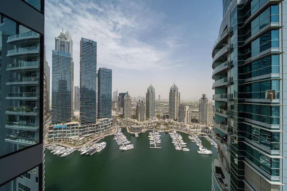 Airstay - Premium 1BR - Full Marina Views - Monthly Offer Available Apartment in Dubai