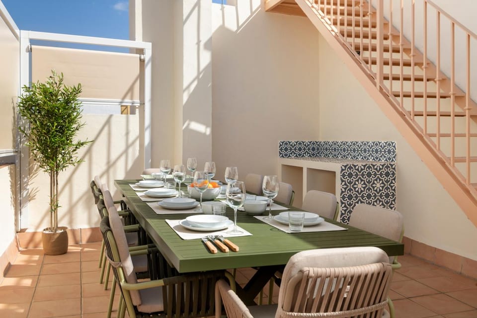 Balcony/Terrace, Dining area