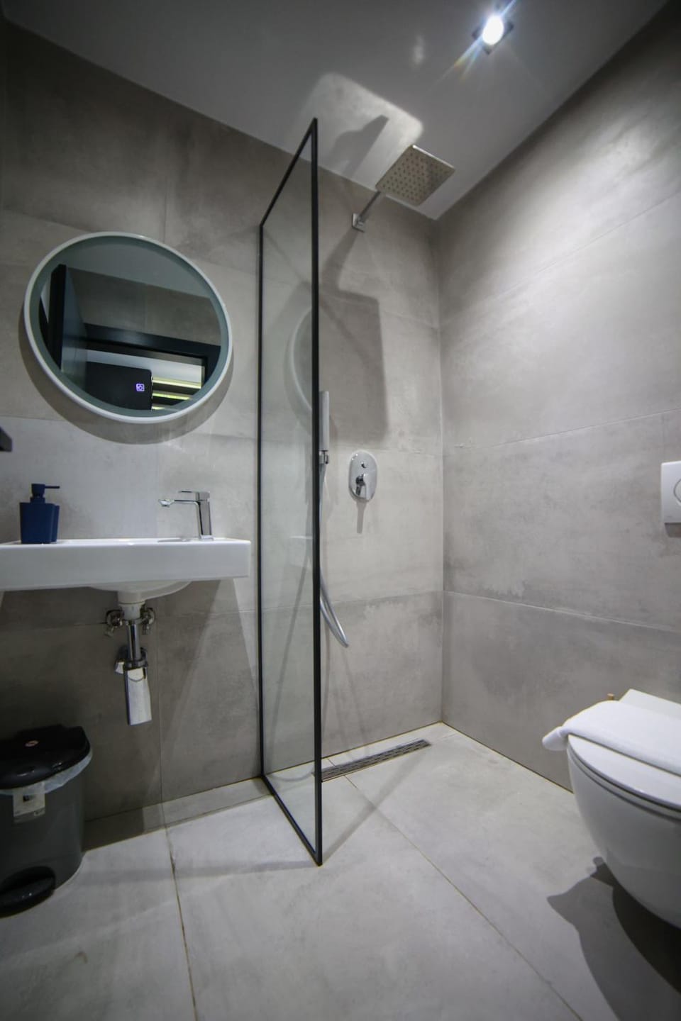 Matisse No19 - Studio With Parking Apartment in Tirana