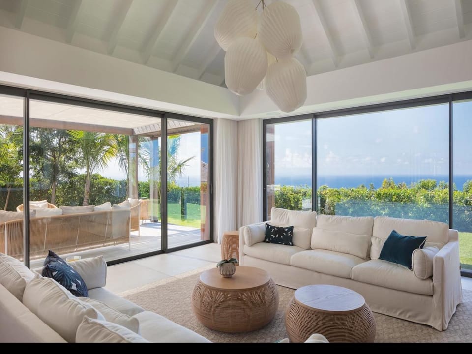 Day, View (from property/room), Living room