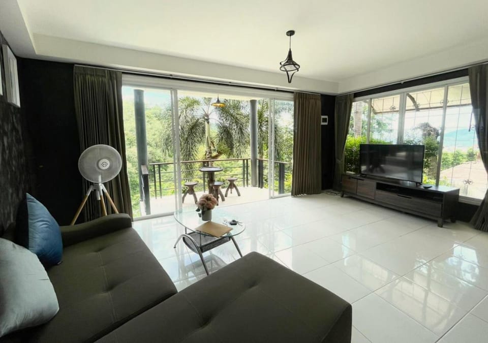 Quiet Seaview House 1 Bedroom Patong Villa in Patong