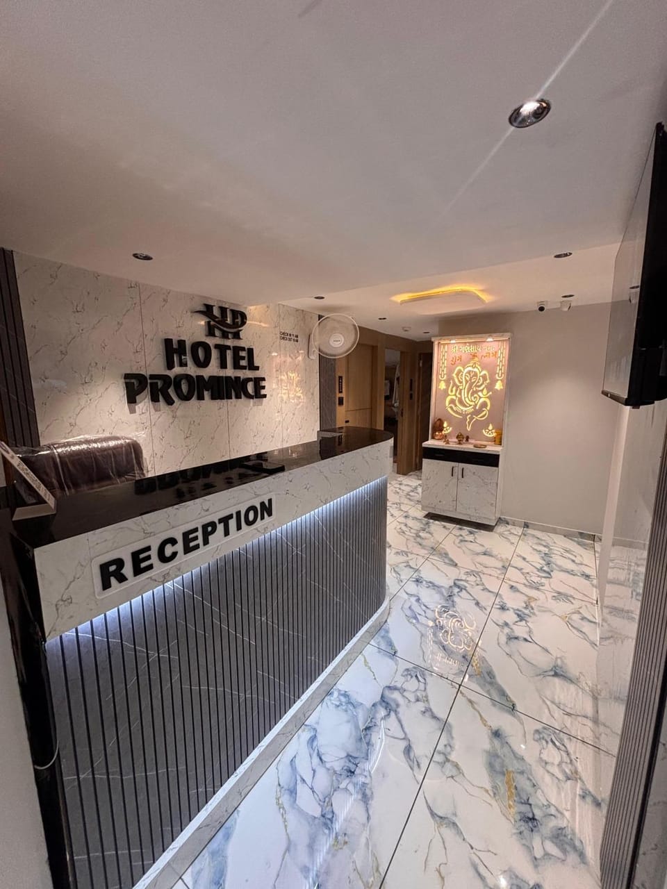 Hotel Promince Hotel in Ahmedabad