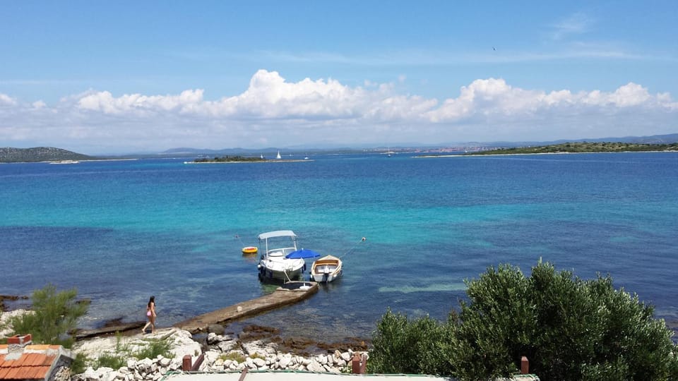Robinzon House Kornati House in Šibenik-Knin County, Croatia