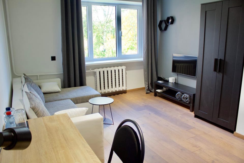 TV and multimedia, Living room, Seating area, internet