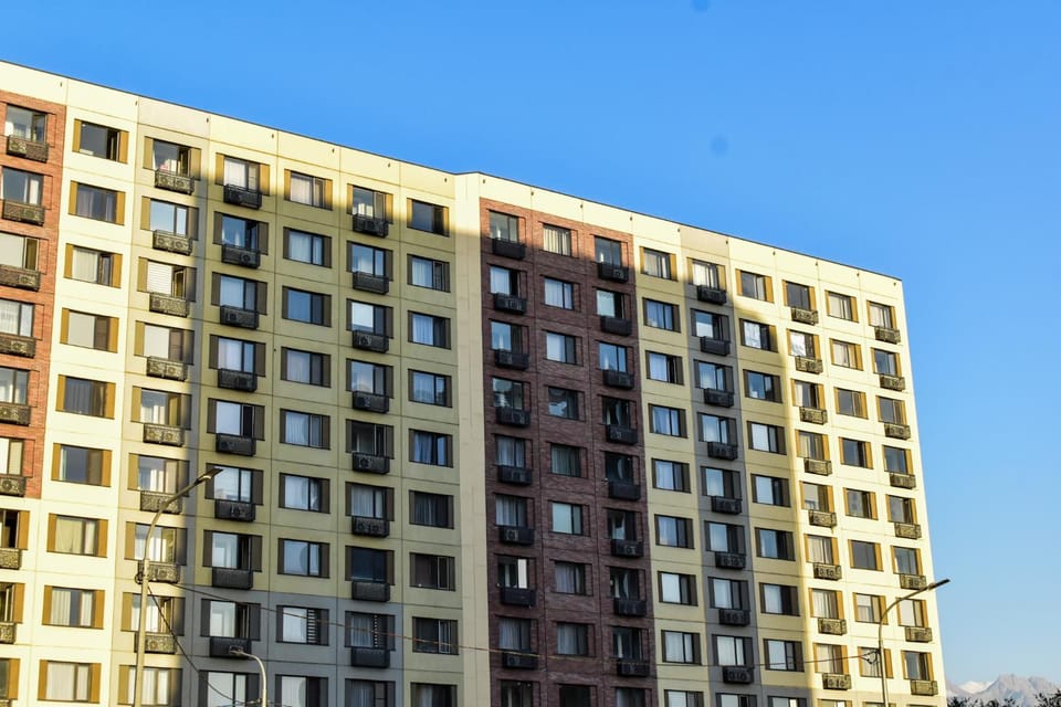 Property building, Day