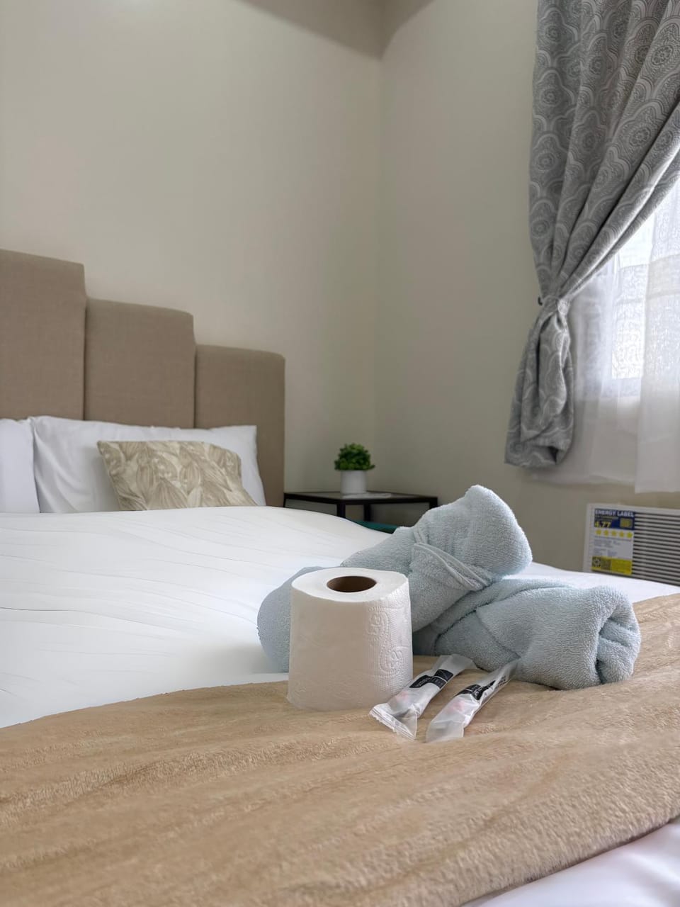 Chic Condo with Gym and Pool Access Apartment hotel in Lapu-Lapu City