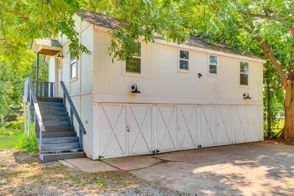 Cozy Studio in Heart of OKC Plaza District! Apartment in Oklahoma City