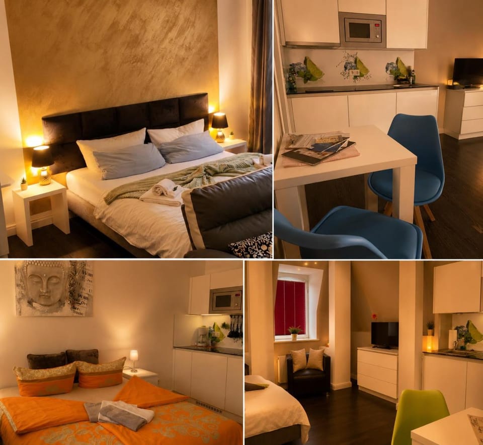 Bed, Kitchen or kitchenette, Living room, Photo of the whole room, Dining area, Bedroom