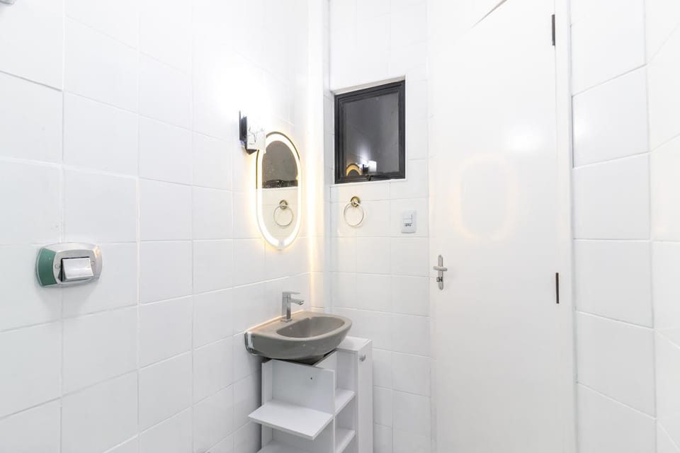 Apê Novo 5 min do Centro, Shopping e Praia com Garagem e Ar condicionado Apartment in Santos