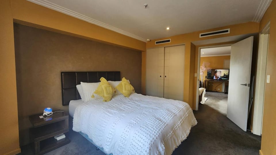 Darling Harbour ICC Twin Suite Apartment in Surry Hills