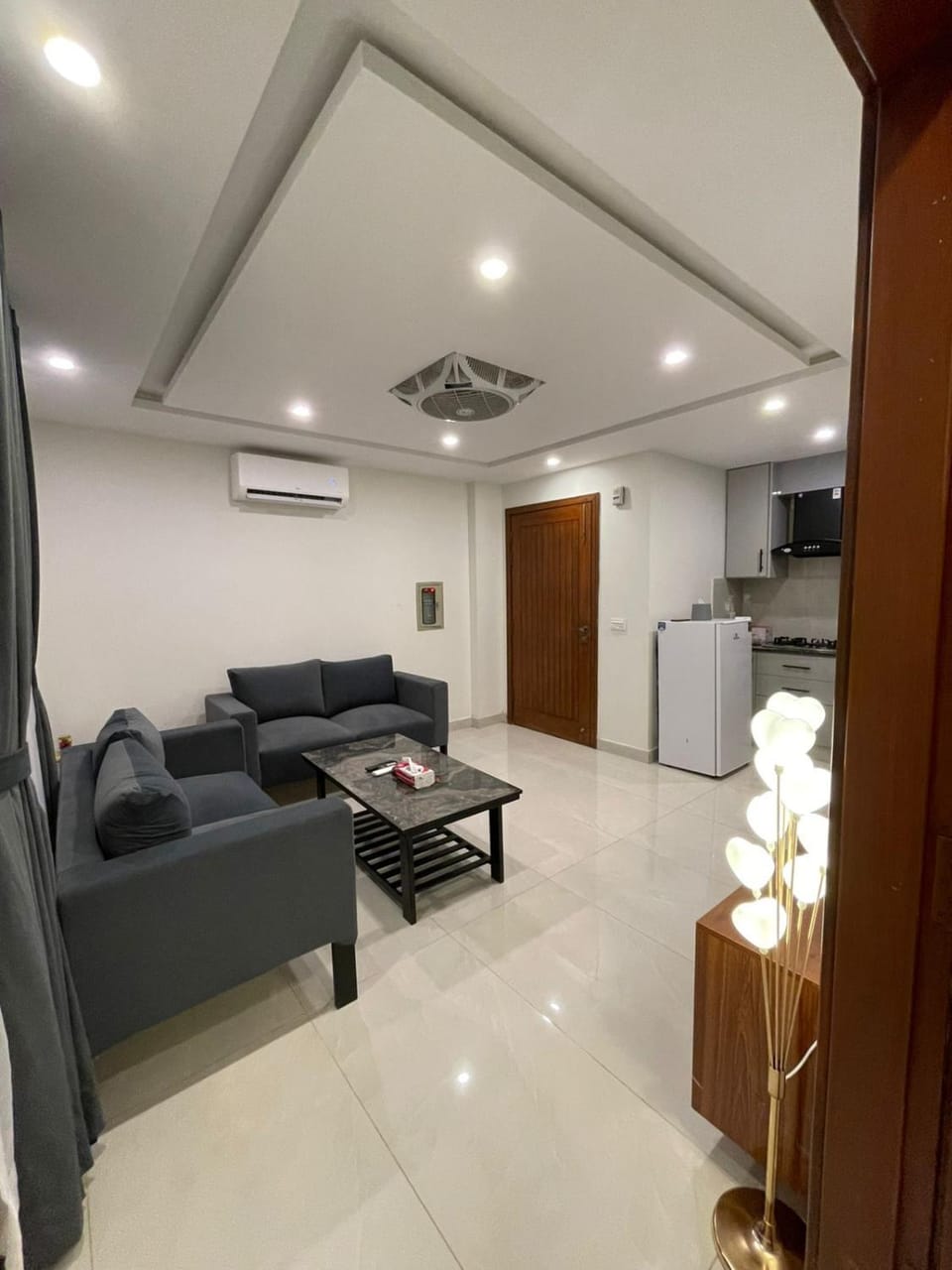 Kitchen or kitchenette, Living room, Seating area