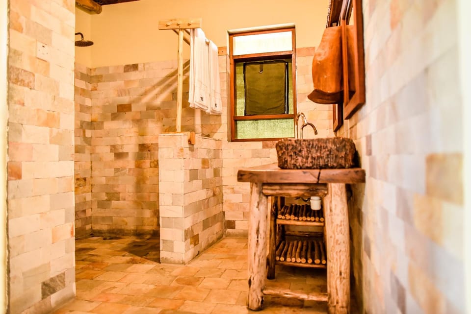Tabingi Safari Lodge Nature lodge in Uganda