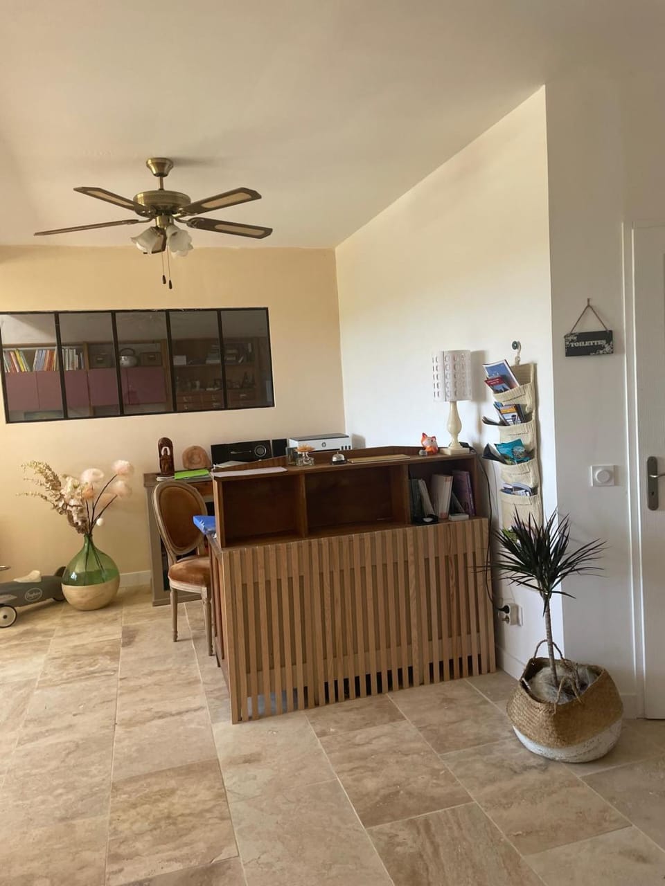 Lobby or reception, acessibility