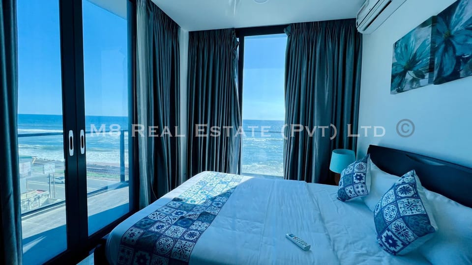 Bed, Natural landscape, Photo of the whole room, Bedroom, Sea view, towels