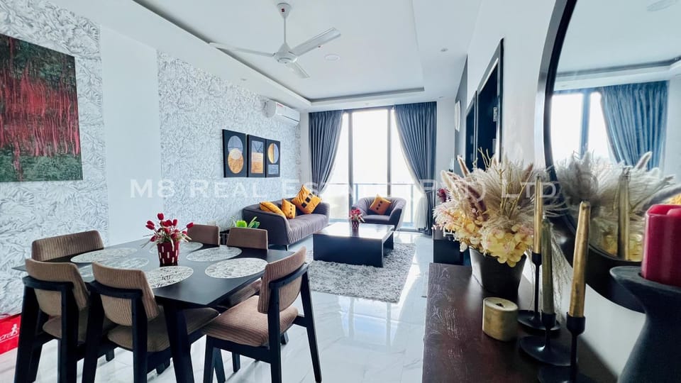 Communal lounge/ TV room, TV and multimedia, Living room, Seating area, Dining area, Evening entertainment
