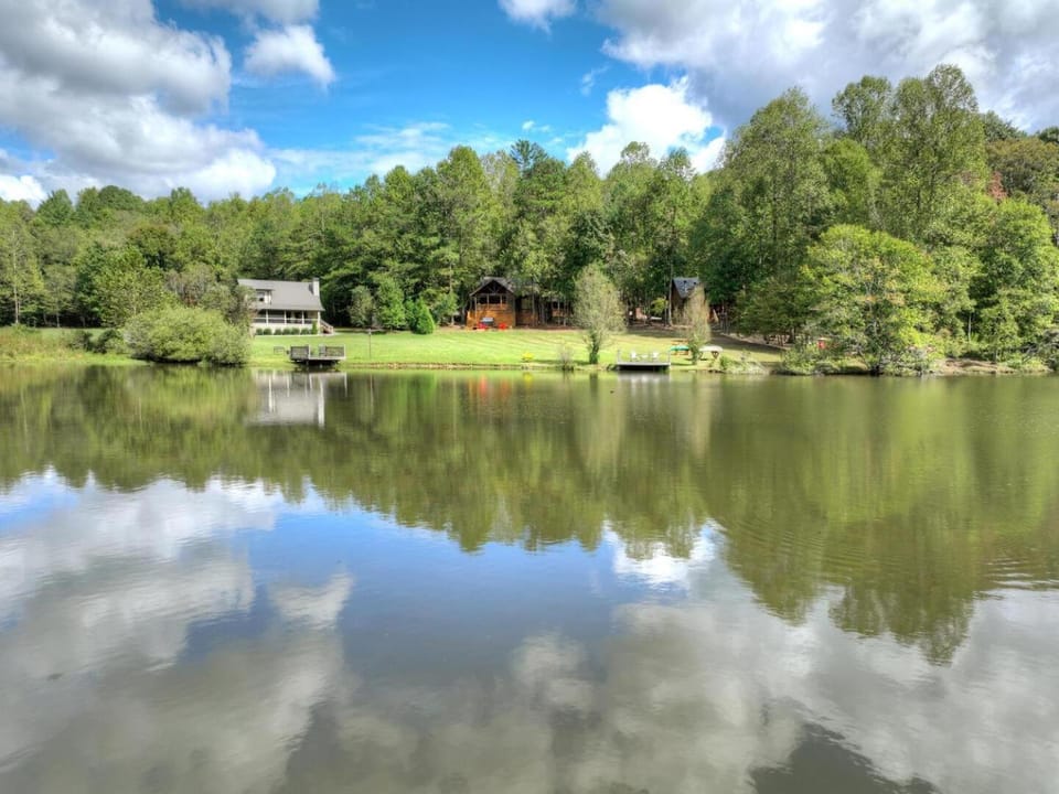 Lady of the Lake House in Georgia