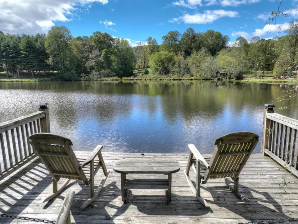 Lady of the Lake House in Georgia