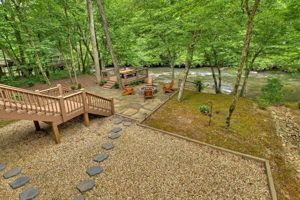 Camp Cartecay House in Georgia