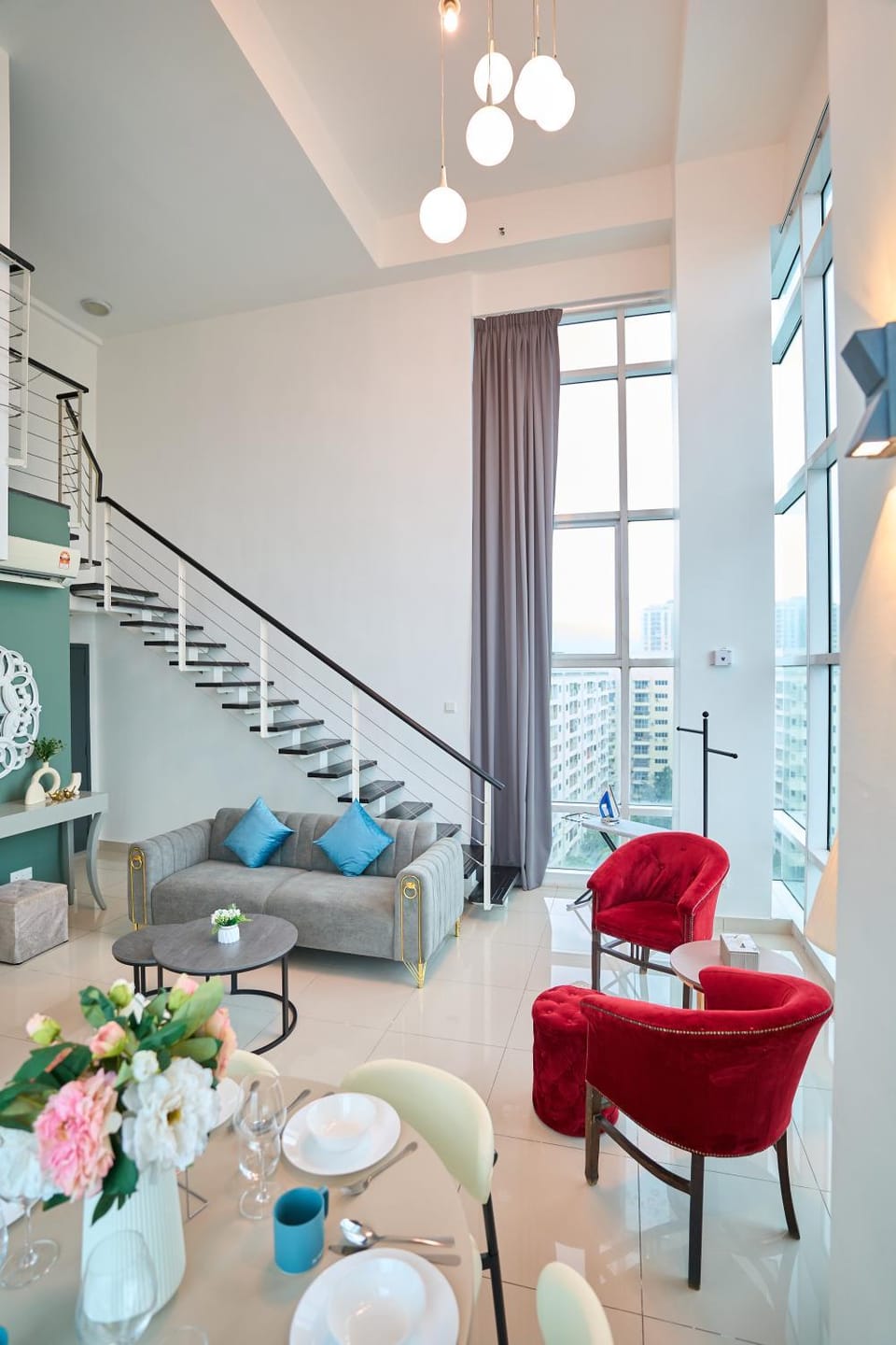 Living room, Seating area
